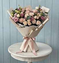 Букет цветов из:  Розы и Лизиантусы в Чанки