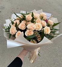 Букет Кремовые розы Латте в Чанки