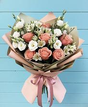 Букет цветов из:  Розы, Альстромерии и Лизиантусы в Чанки