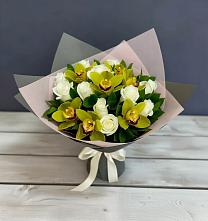 Букет цветов из:  Орхидеи и Розы в Чанки