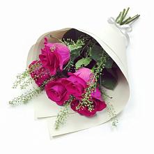 Букет цветов из:  Розы в Чанки