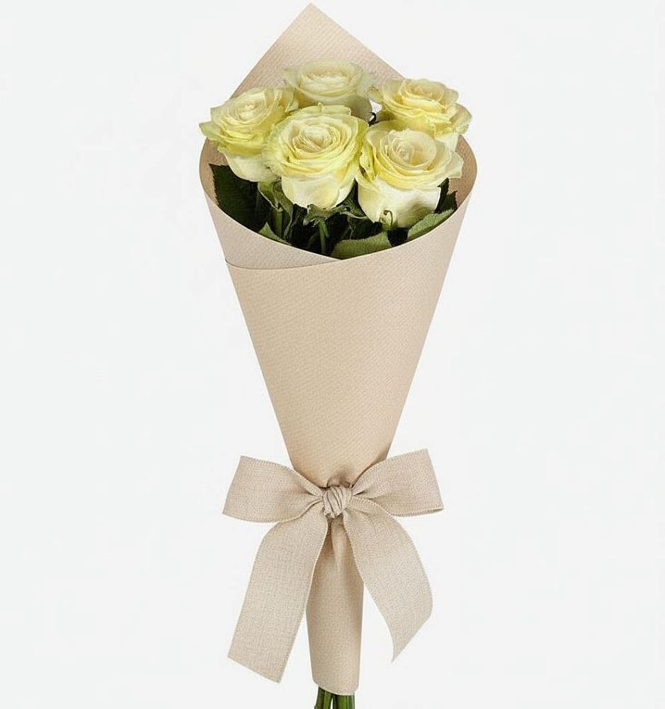 Букет цветов из: Розы в Чанки