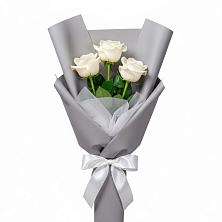 Букет 3 белые розы в Чанки