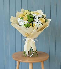 Букет цветов из:  Хризантемы и Розы в Чанки