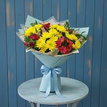 Букет цветов из:  Альстромерии и Хризантемы в Чанки