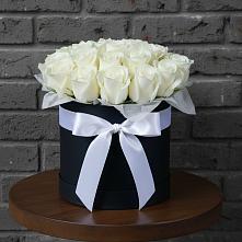 Цветочная композиция из Розы в шляпной коробке в Чанки